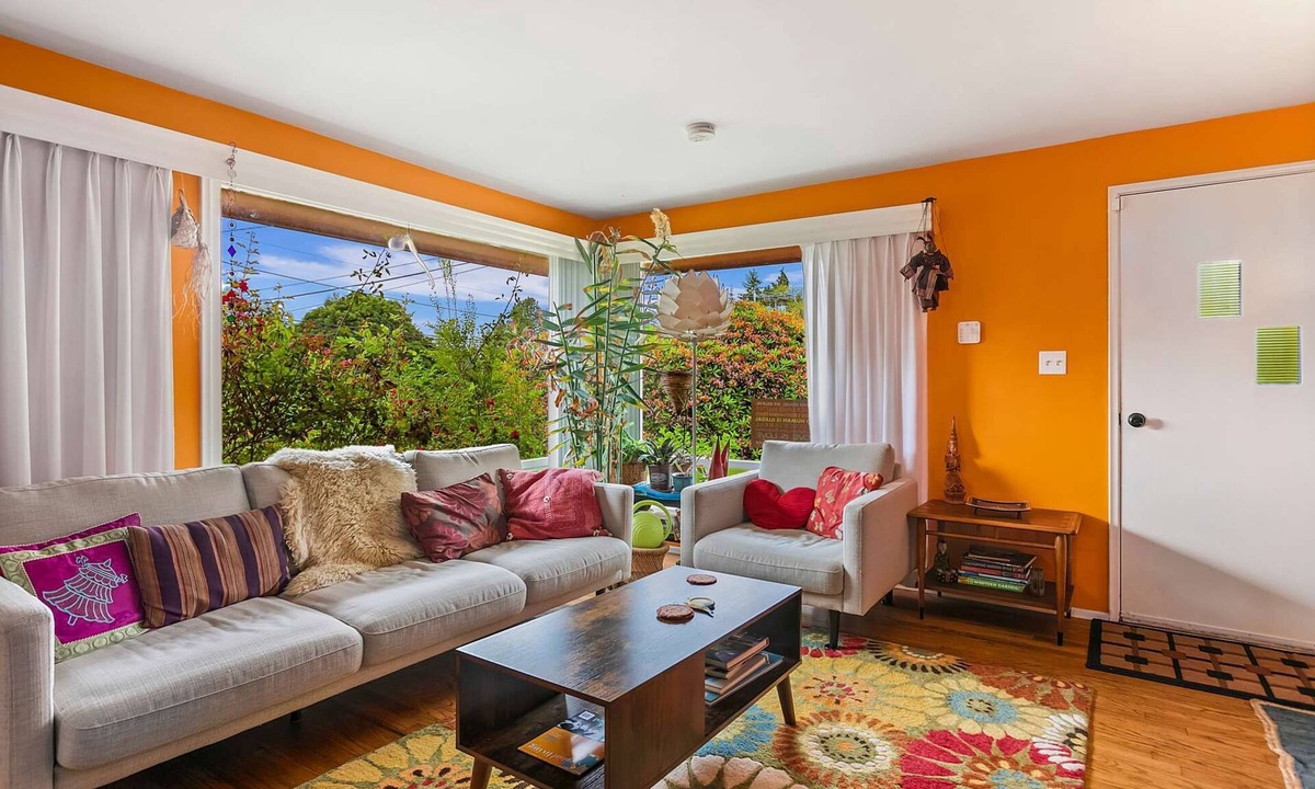 North City House | Boho Bliss Bungalow 3-Br