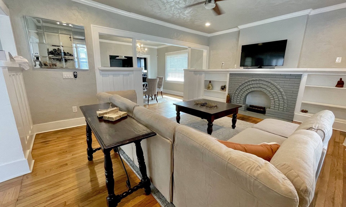Corridor South House | Boho Bungalow in the heart of OKC