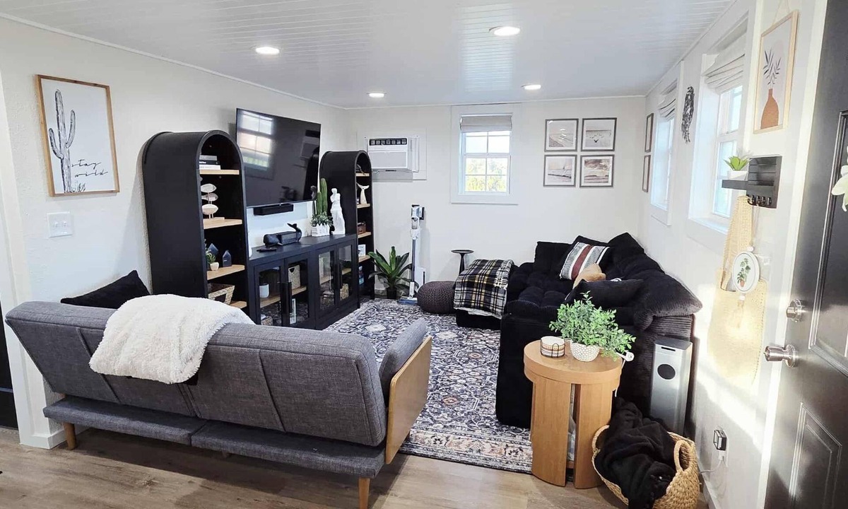 Crystal Beach House | Boho by the Beach - A Cozy, Peaceful Coastal Escape