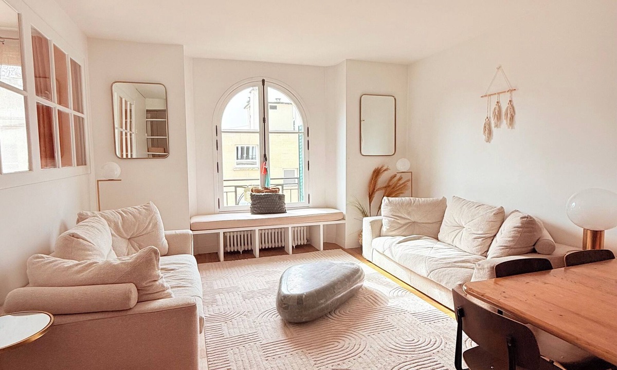 Neuilly-sur-Seine Apartment | Boho-chic cocoon in Neuilly-sur-Seine.