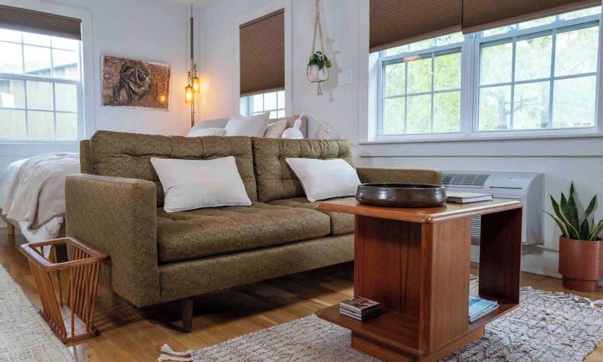 Greater Heights Apartment | boho chic: pool+hot tub, Easy World Cup Access