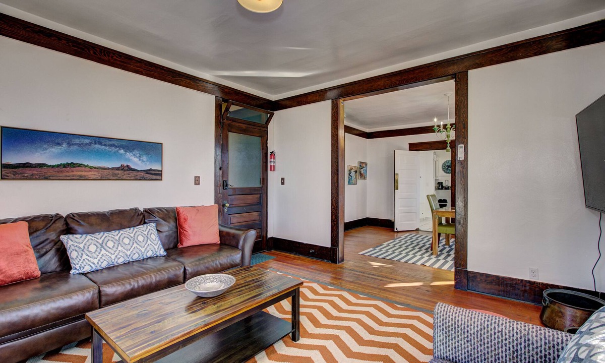 North End Apartment | Boise-Downtown-historical-unique Arthouse 5