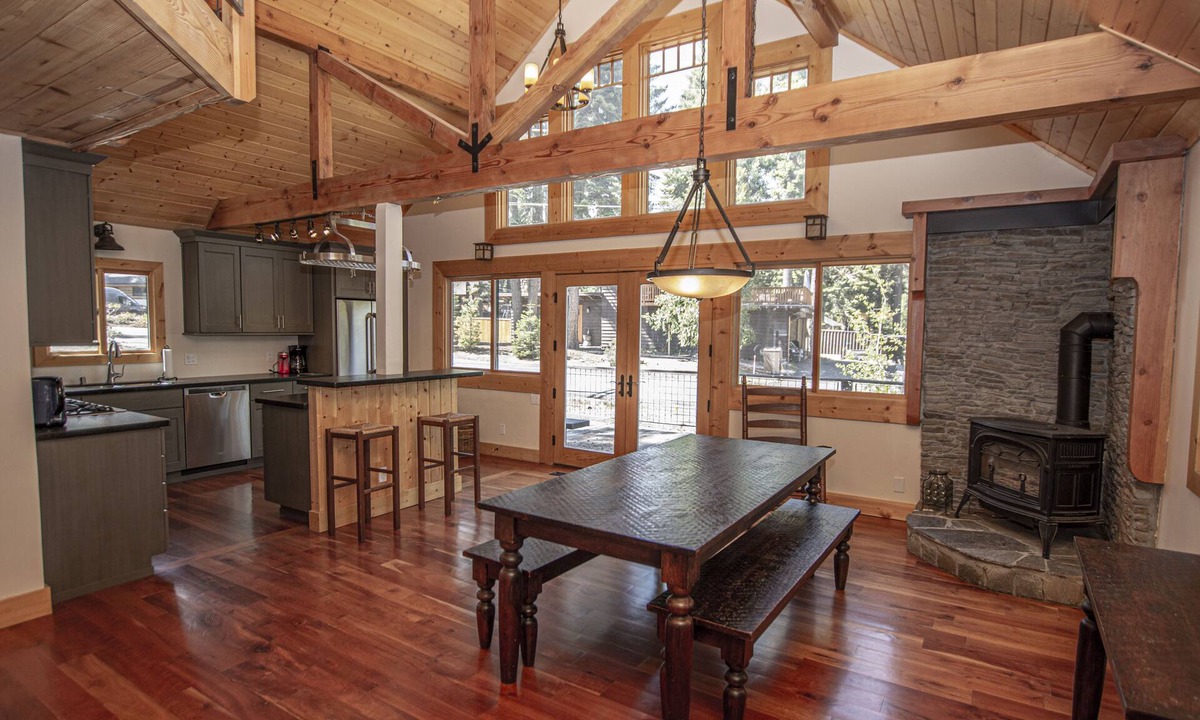 Comstock Acres House | Bonanza by Hauserman Rentals