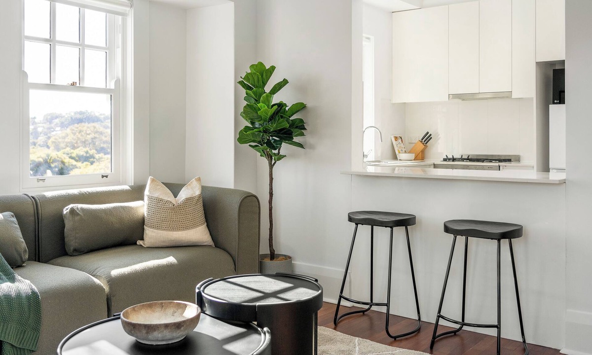 Woollahra Apartment | Bondi Junction Apartments by Urban Rest