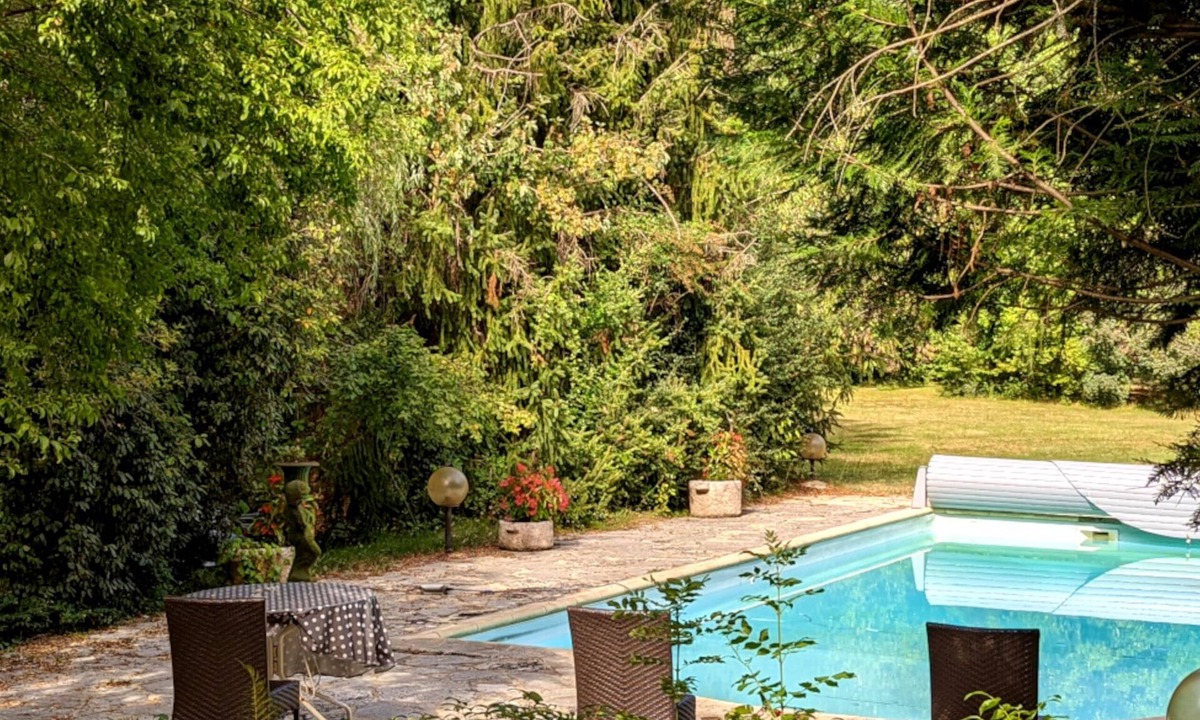 Urval House | BONFARTO LOCATIONS