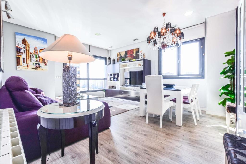 Hortaleza Apartment | Bonito piso luminoso en urbanización de lujo