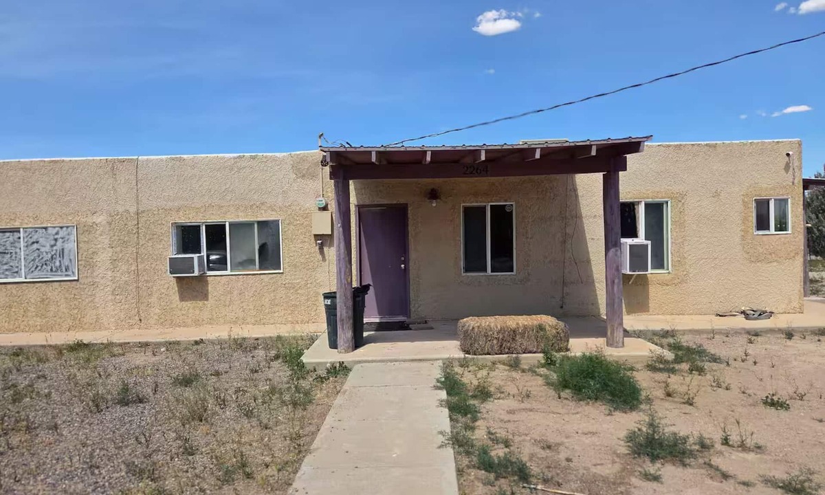 San Simon House | Book your stay today and start planning your desert escape!