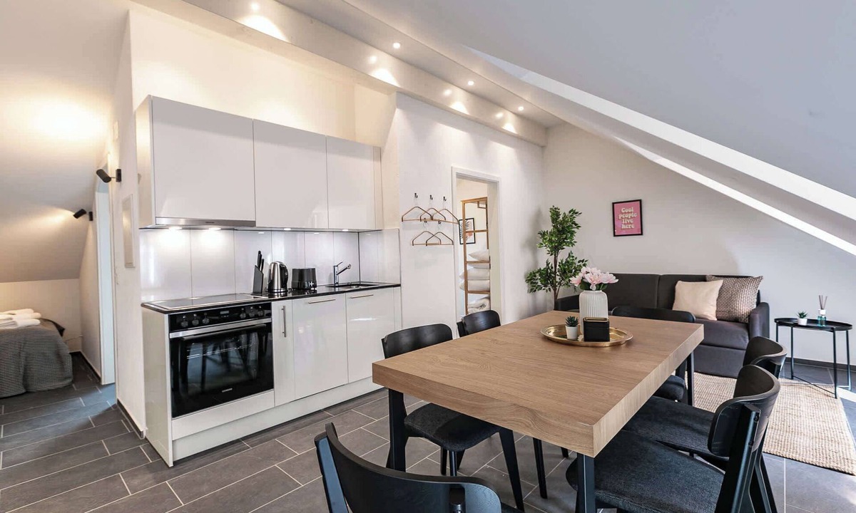 St. Gallen Apartment | book2stay 2.5-room apartment #8 Säntis up to 6 people