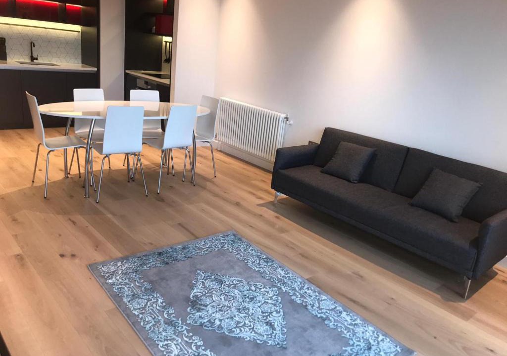 Docklands Apartment | Booking