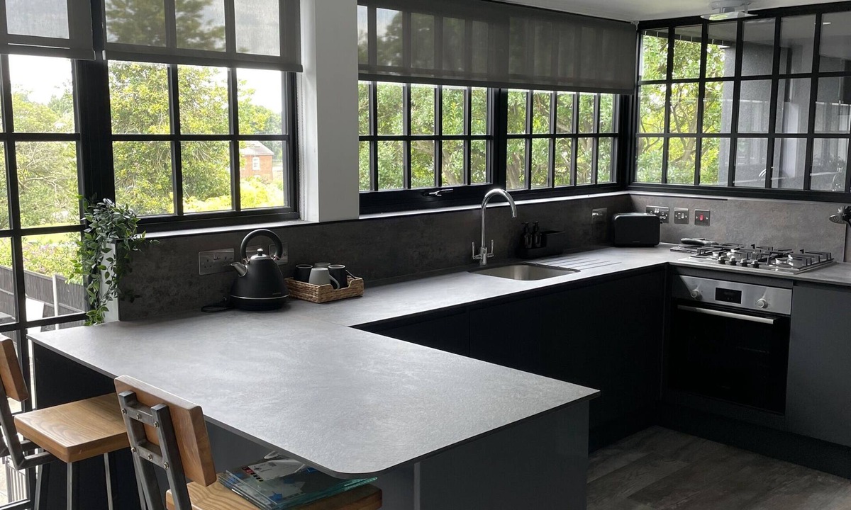 Pattiswick Apartment | Booking Urban - Halstead