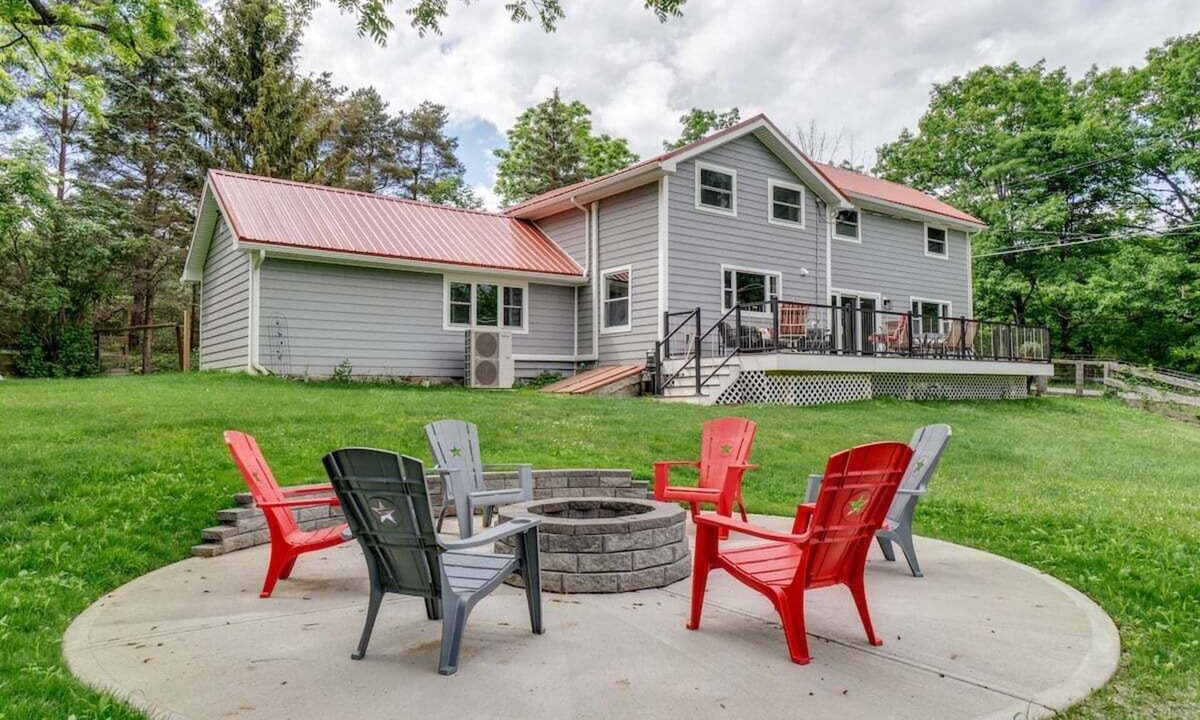 Himrod House | Boondock Retreat, pet friendly 4 bedroom home with EV charger