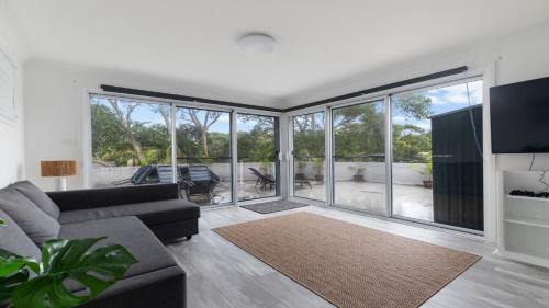 Hawks Nest House | Booneroo At Its Best