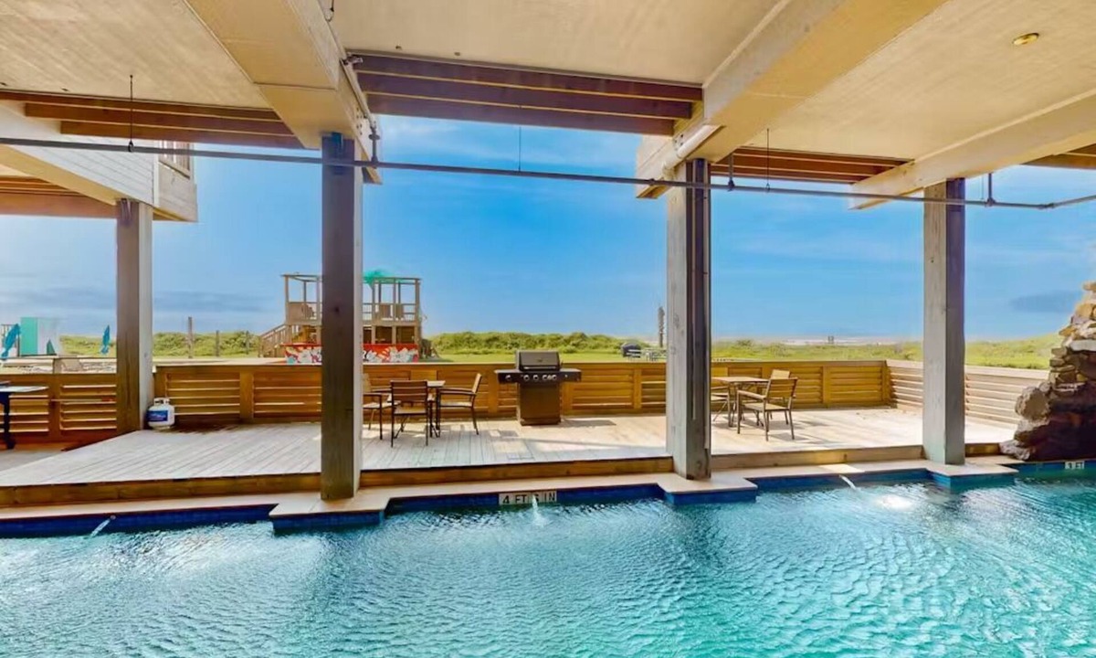 Port Bolivar Resort | BORA 304 Oceanfront BeachBungalow