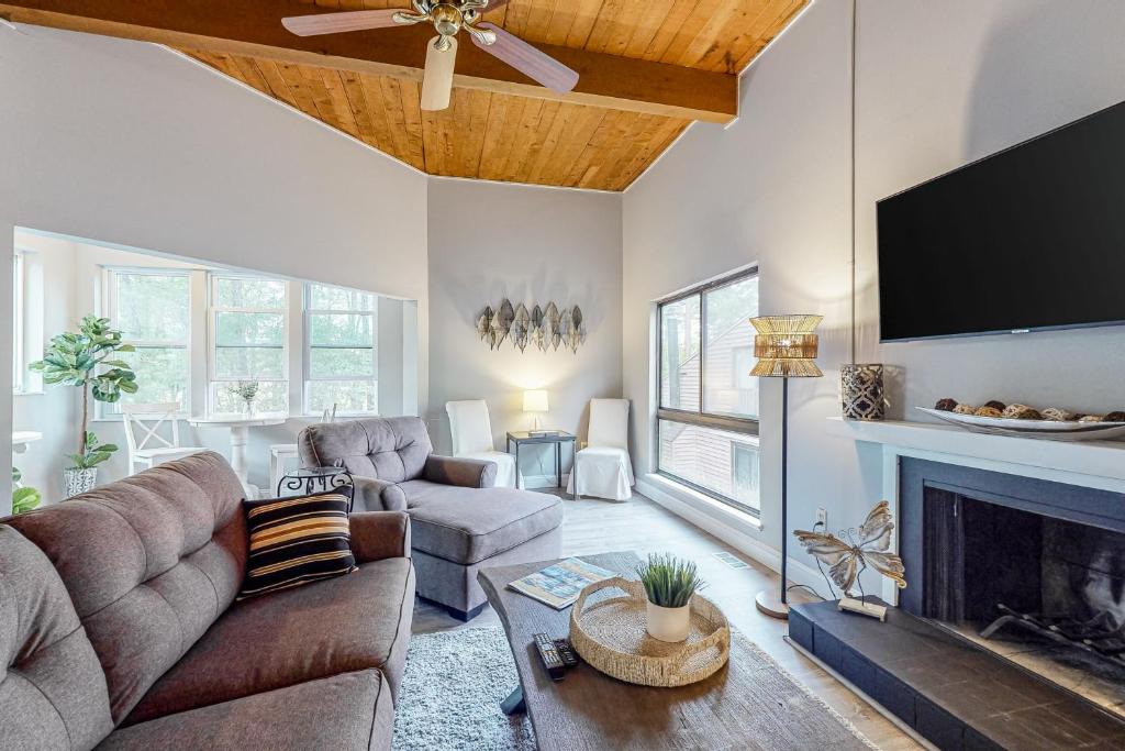 Ocean Pines House | Borderlinks 28