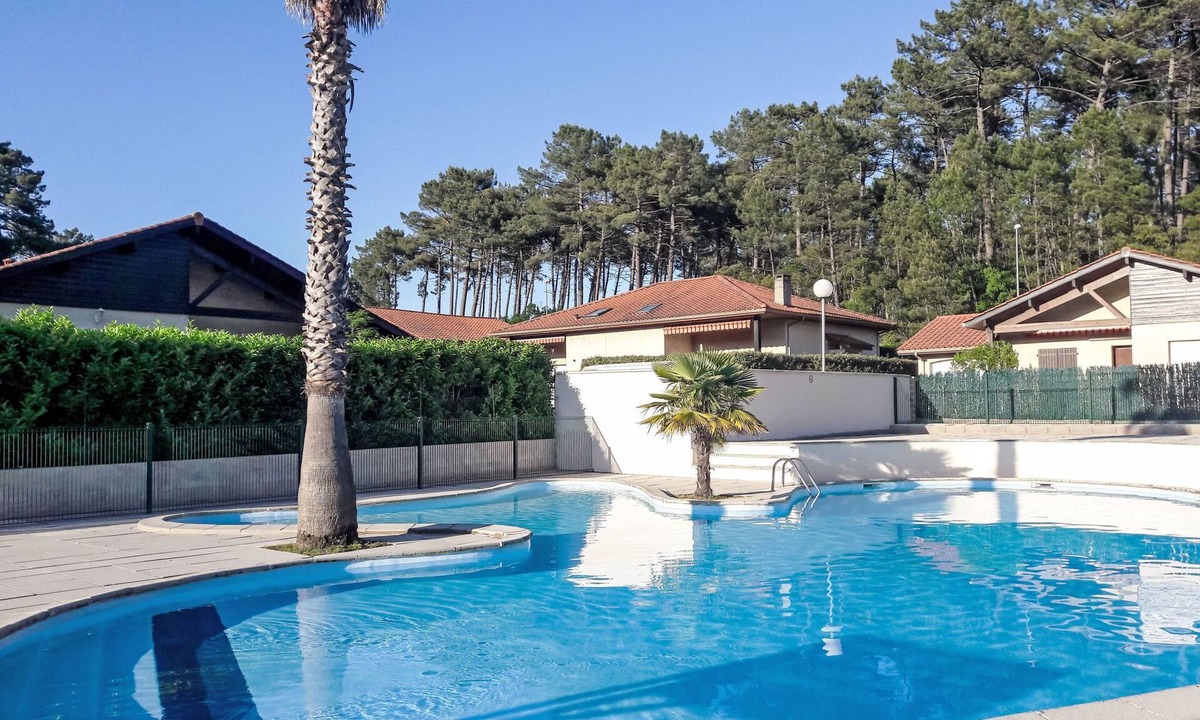 Capbreton House | Bosquet aux Ecureuils by Interhome