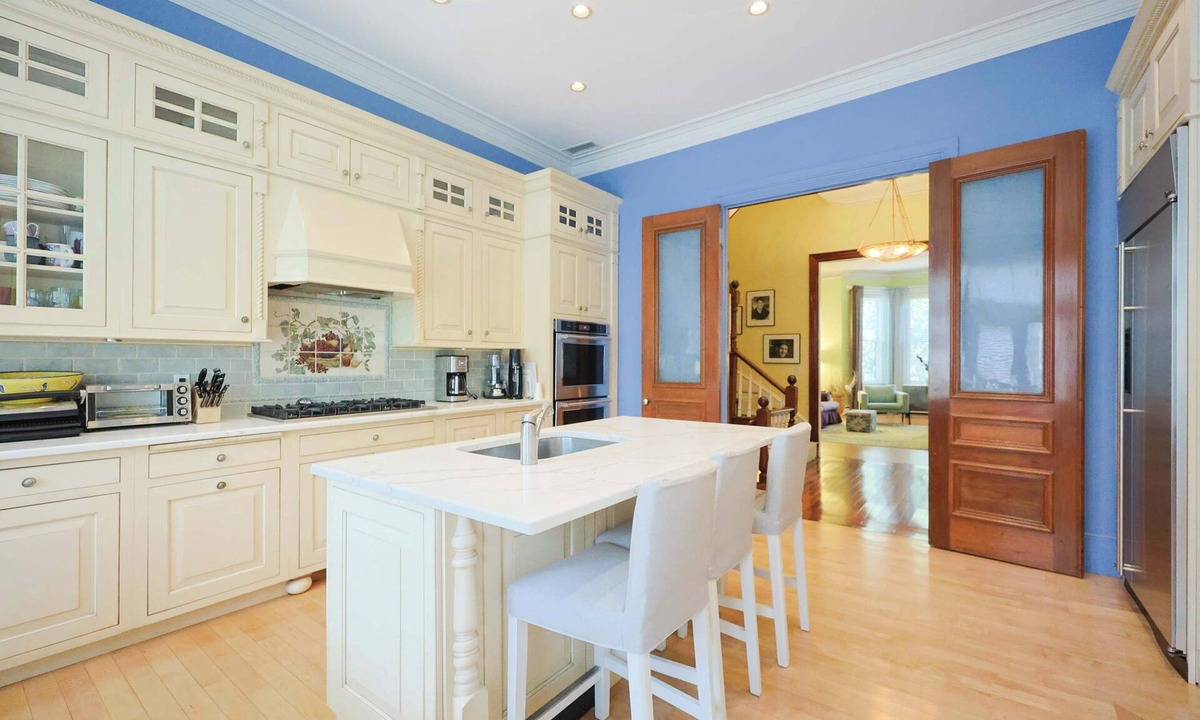 Back Bay West House | Boston Brownstone Stay, Includes Parking