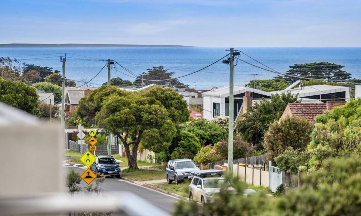 Torquay House | Boston Central 32a