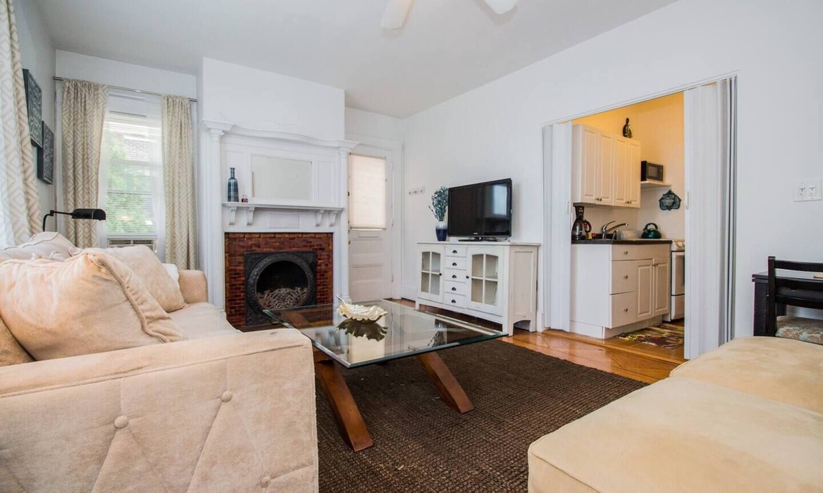 Cleveland Circle Condo | Boston Condominium, first floor easy access to MBTA
