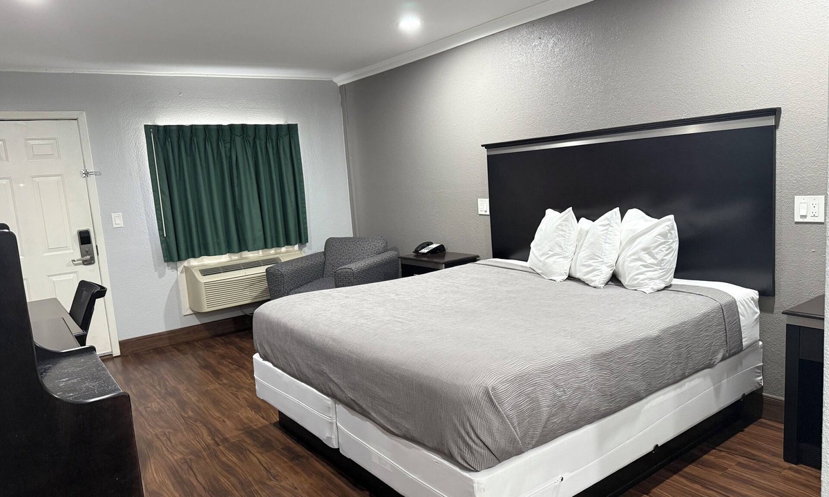 New Boston Hotel | Bostonian Inn