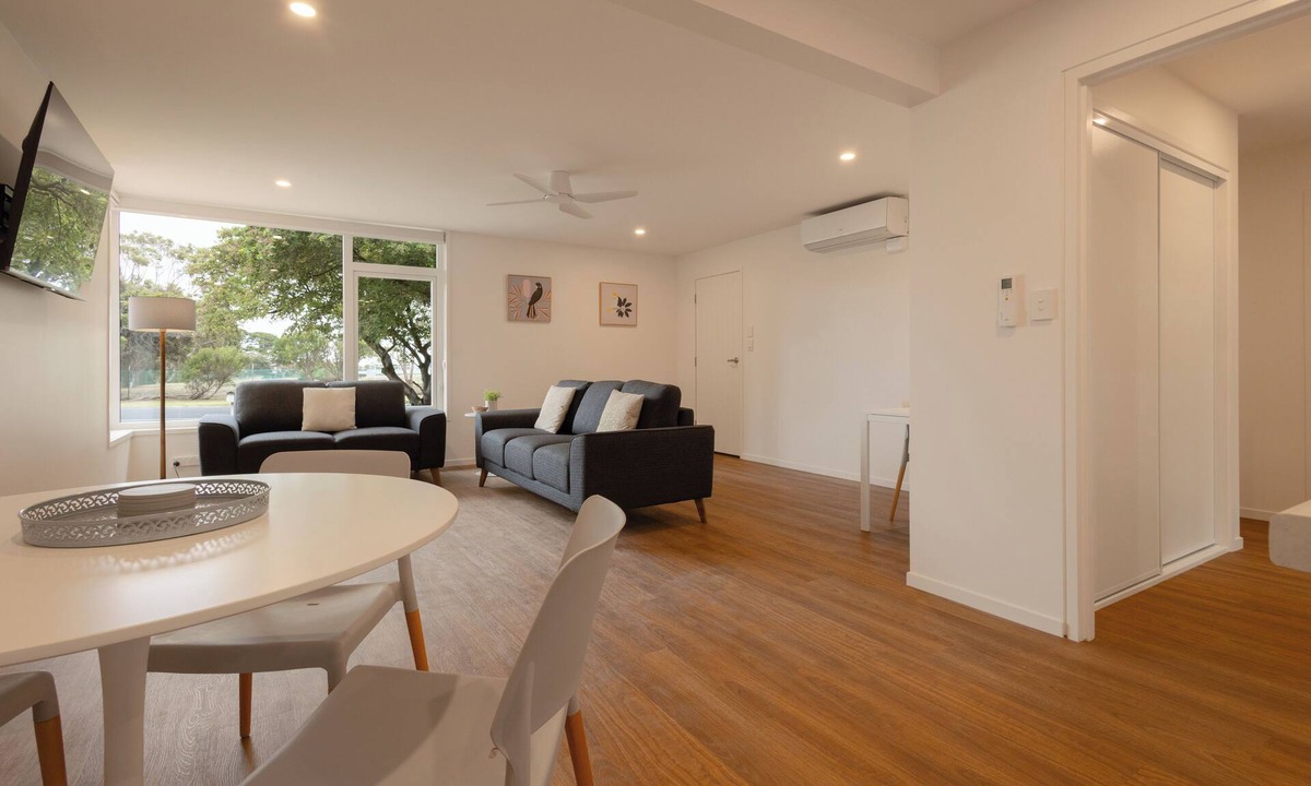 Warrnambool Apartment | Botanic Racecourse Apartments