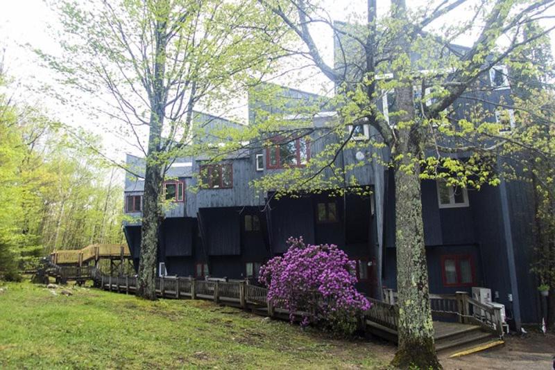 Campton Apartment | Boulder Village 10, Waterville Estates