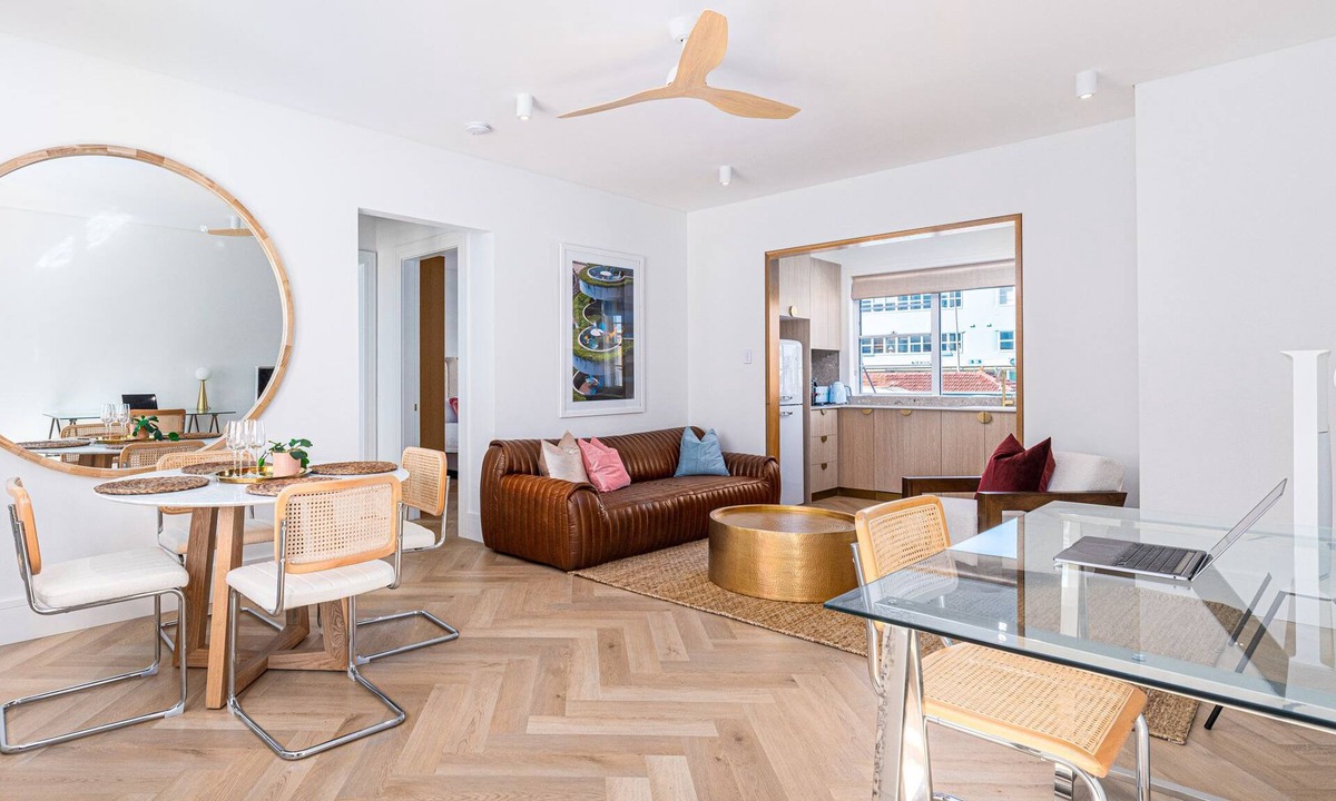 North Bondi Apartment | Boulevard 88 - Five