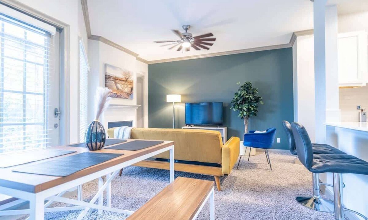 Willow Run Apartment | Boulevard Stays - Pflugerville