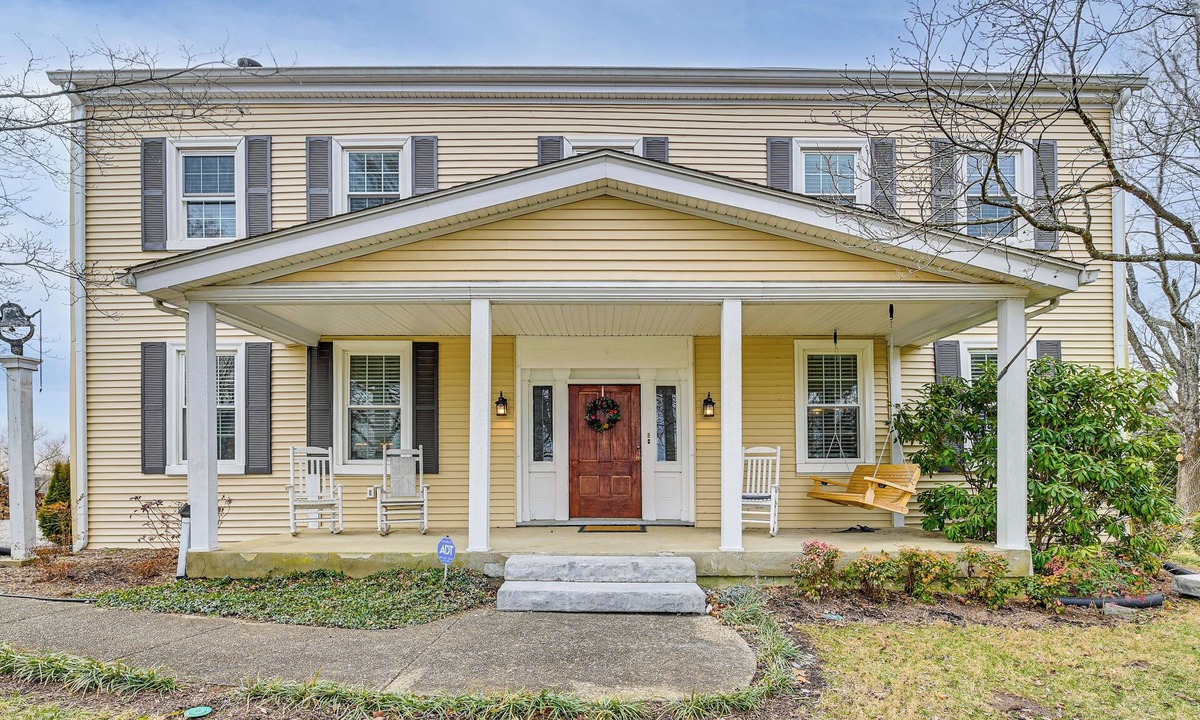 Taylorsville House | Bourbon Country Escape! Spacious Home w/Fire Pit