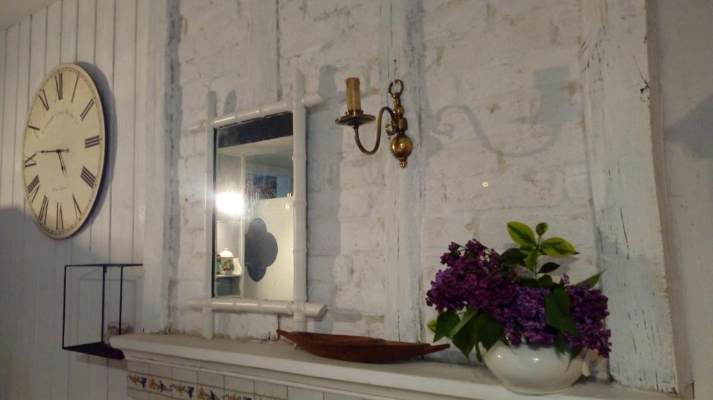 Le Bailleul House | Bourg Joly