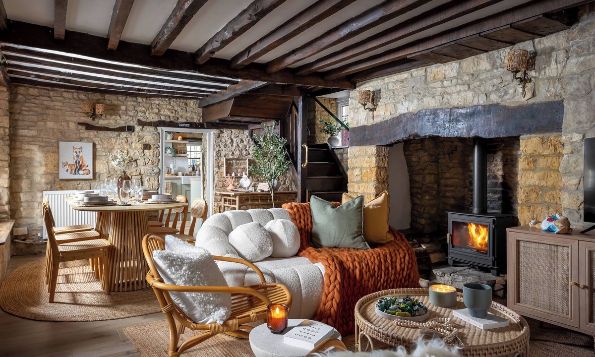 Bourton-on-the-Water House | Bourton on the Water Scandi Chic Authentic Cottage