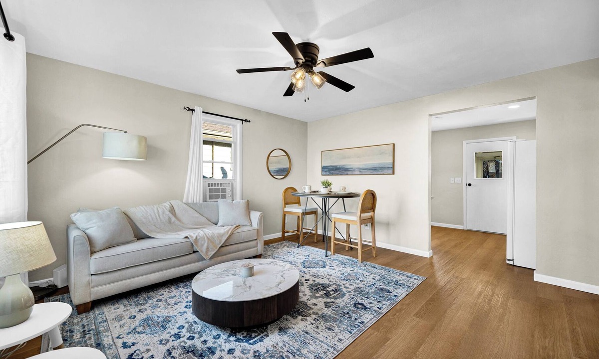 Peoria Heights House | Boutique 1BR near Dining & Hospital. Office. Garage.