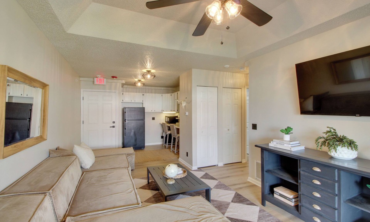 Louisburg Condo | Boutique Condo Near Louisburg Wedding Venues