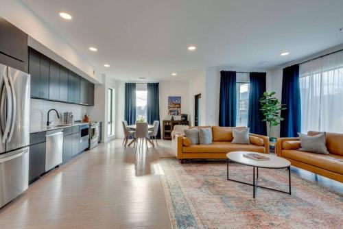 North Capitol House | Boutique Condo on Nashville's Riverfront- EVE #201