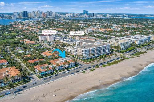 Palm Beach Apartment | Boutique condo w oceanfront & concierge