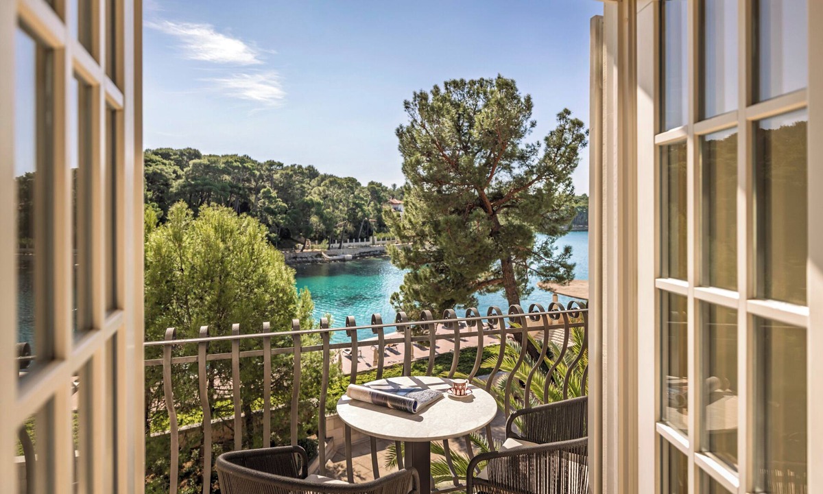 Cove Murtar Hotel | Boutique Hotel Alhambra