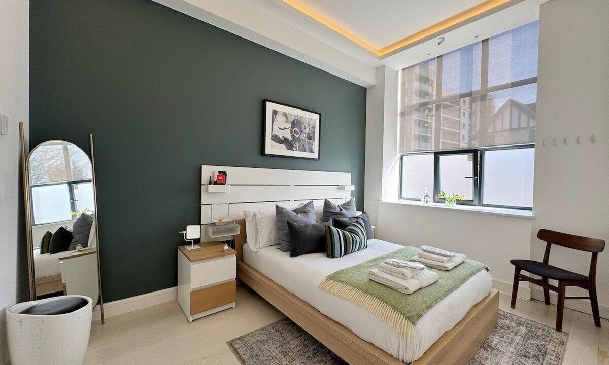 Southfield Apartment | Boutique Loft Style - Apartment