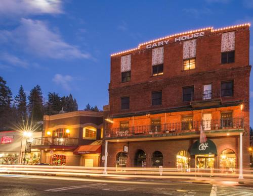 Placerville Hotel | Boutique Retreat in Wine & Gold Country