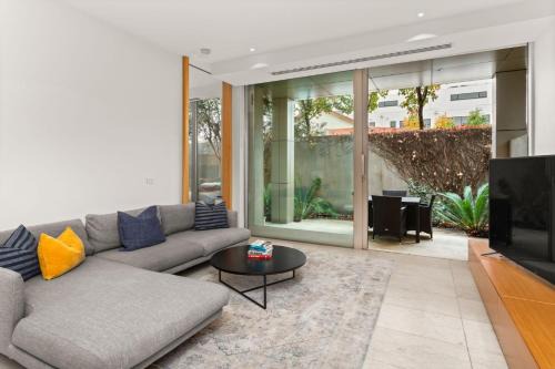 Brighton Apartment | Boutique Stays - The Residence