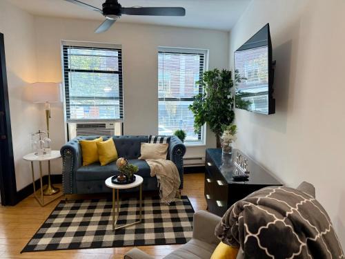 Englewood Apartment | Boutique Studio Apartment on Grand Ave