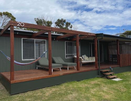 Penneshaw House | Bower by the Sea