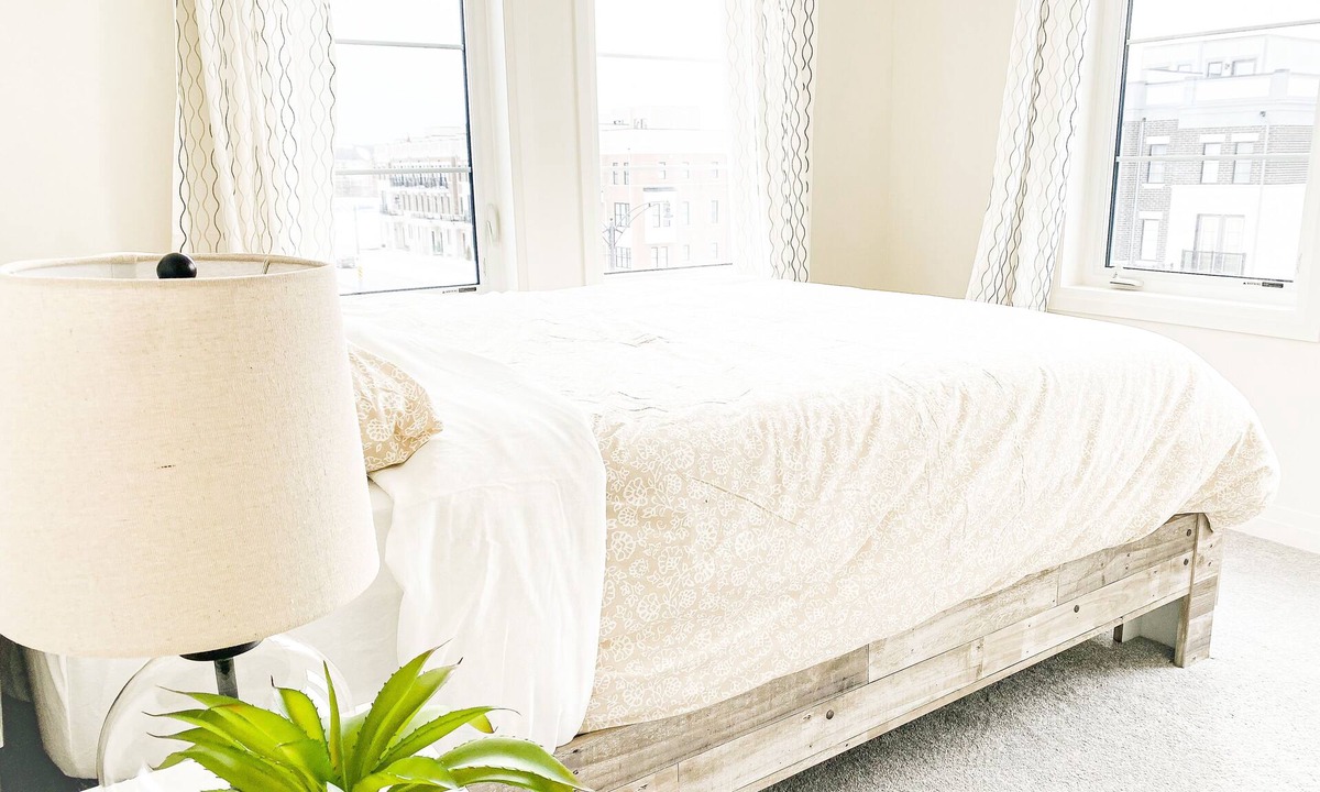 Bowmanville House | Bowmanville Home