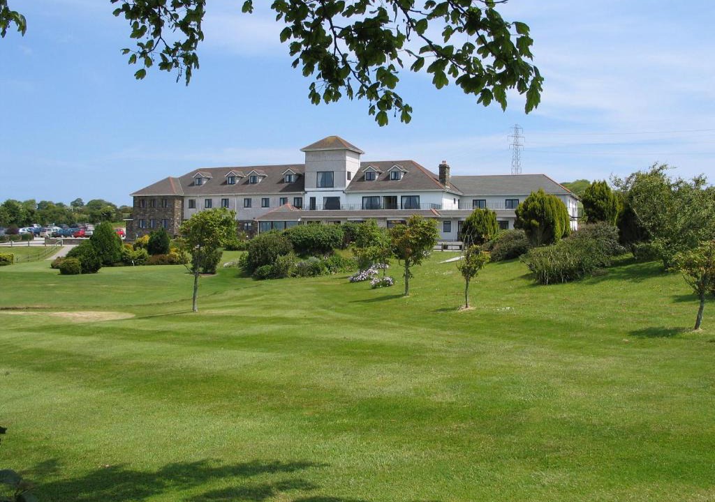 St Teath House | Bowood Park Hotel