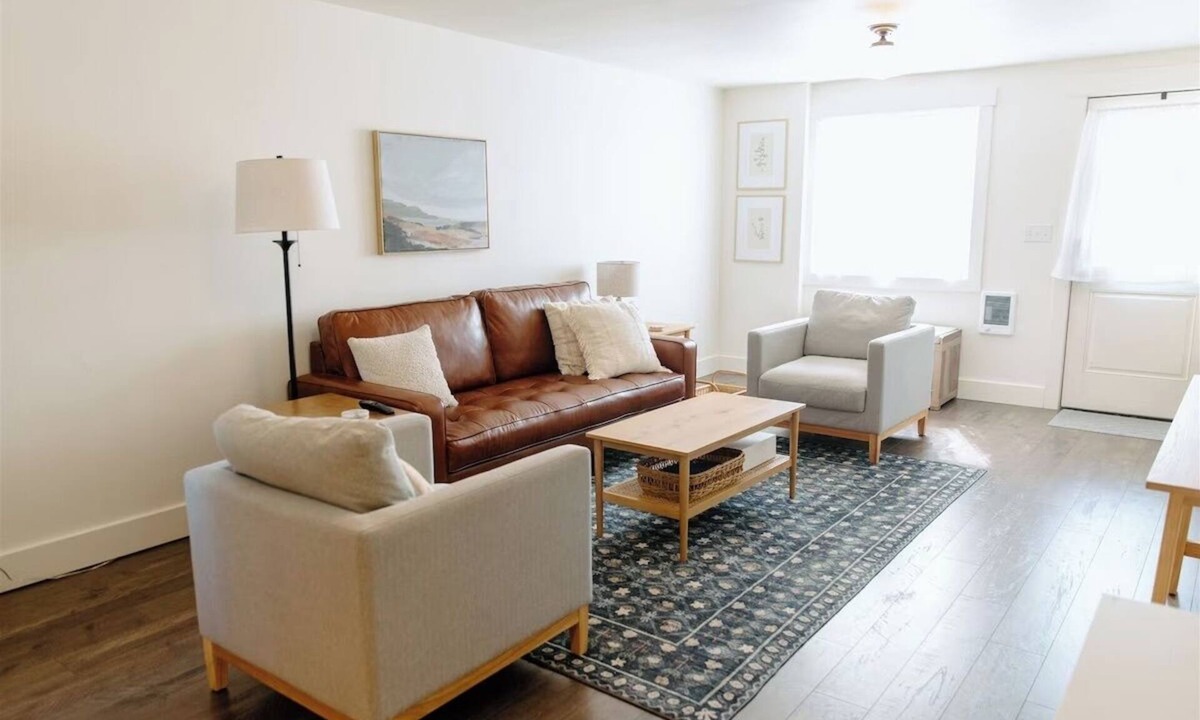 Moscow Apartment | Boxwood Haven