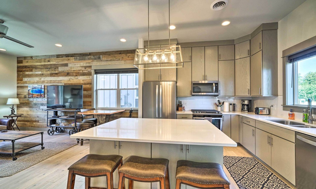 Four Corners House | Bozeman Stand-Alone Home w/River Access!