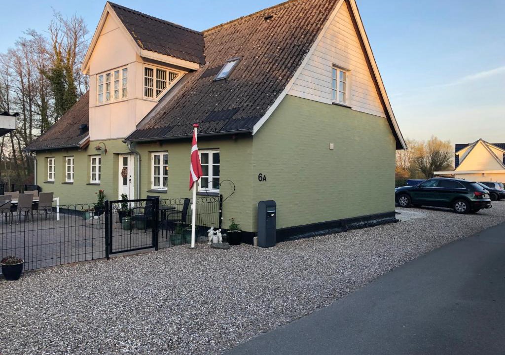 Langeskov Bed & Breakfast | Brønks Bed and Breakfast