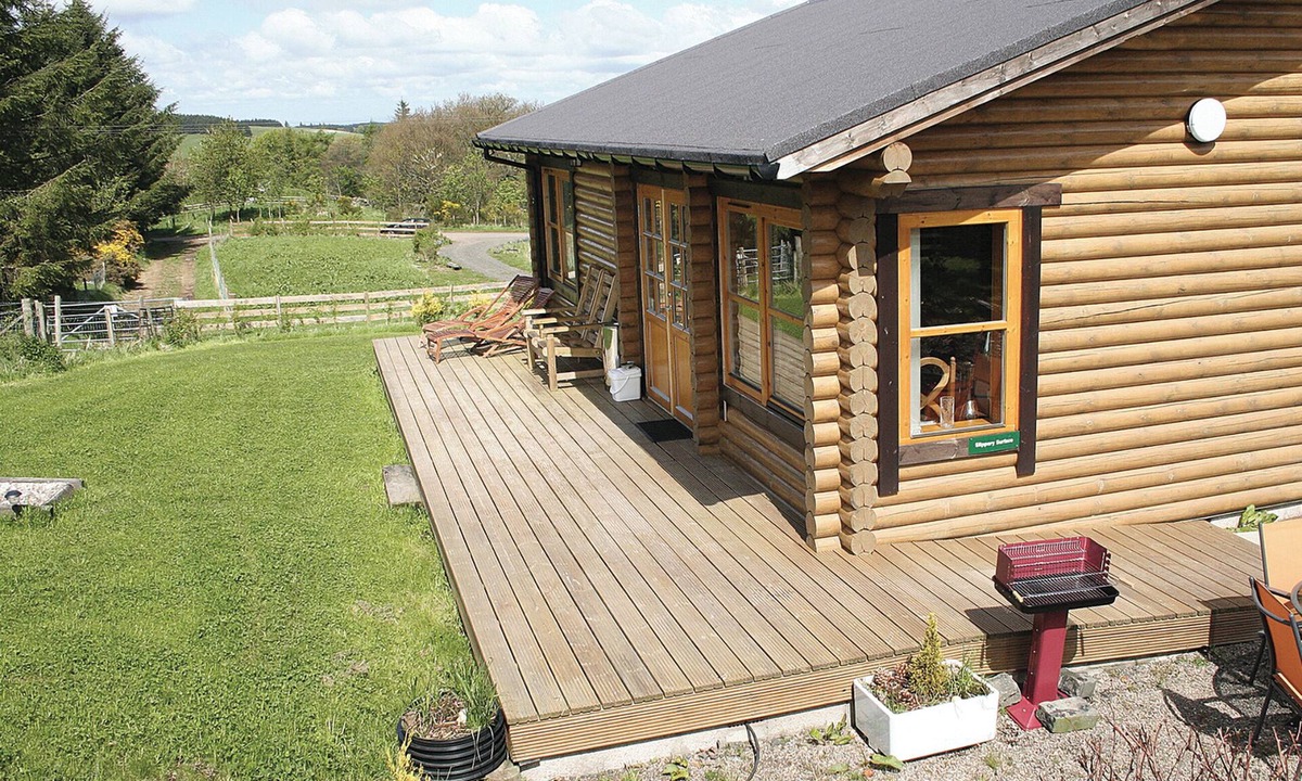Glenfarg Cottage | Bracken Log Cabin - S4468