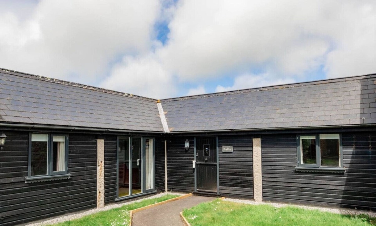 Wainhouse Corner Cottage | Braddon - Treworgie Barton Cottages