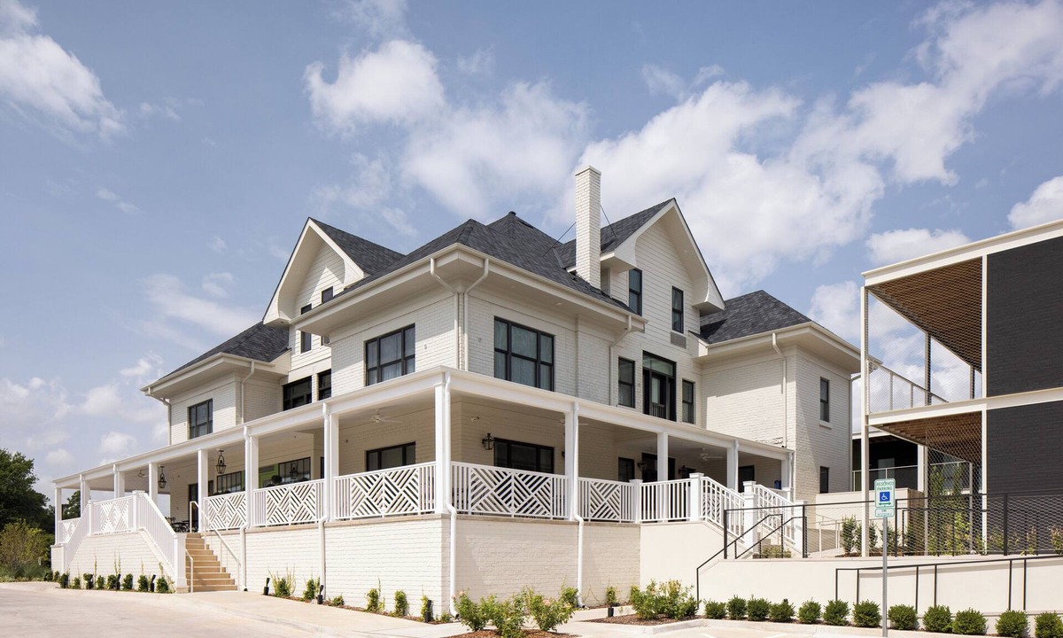 Central Oklahoma City Hotel | Bradford House, Oklahoma City North, a Member of Design Hotels