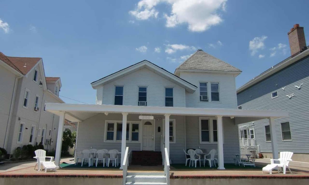 Bradley Beach House | Bradley Beach OCEANFRONT property