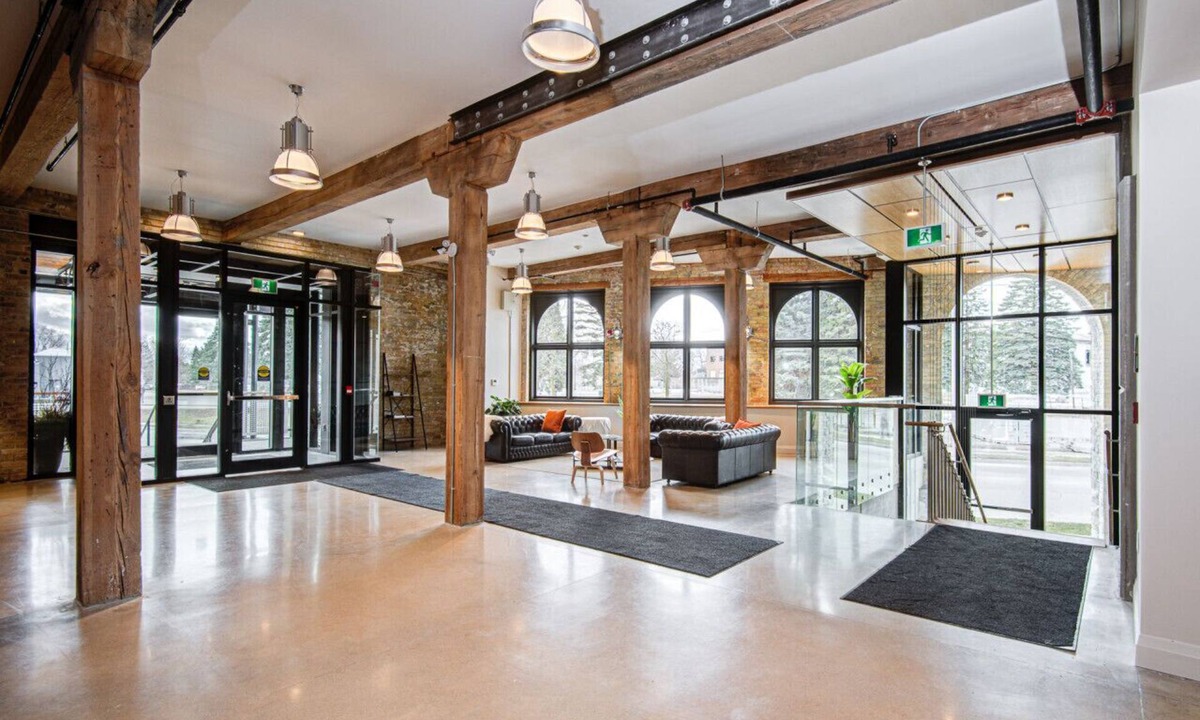 Stratford Condo | Bradshaw Lofts: The Robertson